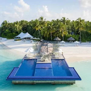 piscina névoa azul forte anti